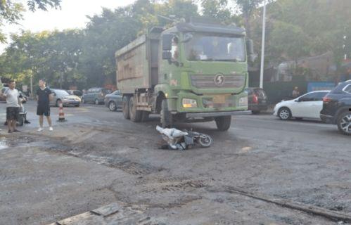 渭南交通事故最新爆料,多车连环相撞,伤亡情况令人揪心 第2张 渭南交通事故最新爆料,多车连环相撞,伤亡情况令人揪心 第2张